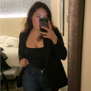 Meet your Posher, Regina